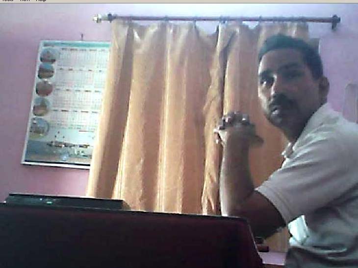FIR न लिखने की कीमत चार हजार (वीडियो देखें)